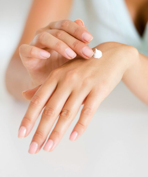 Everyday hand cream SPF15 - Image 2